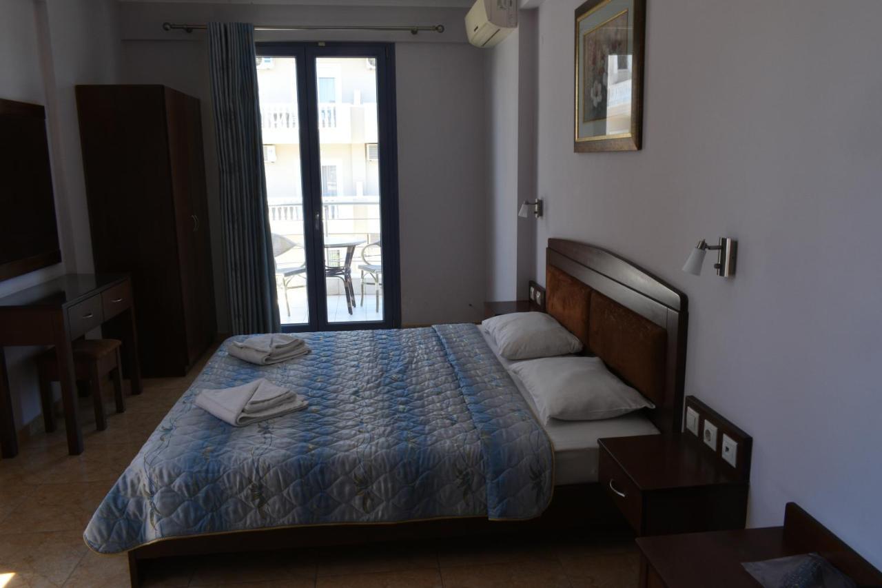 Enalion Aparthotel Olympiakí Aktí Exteriör bild