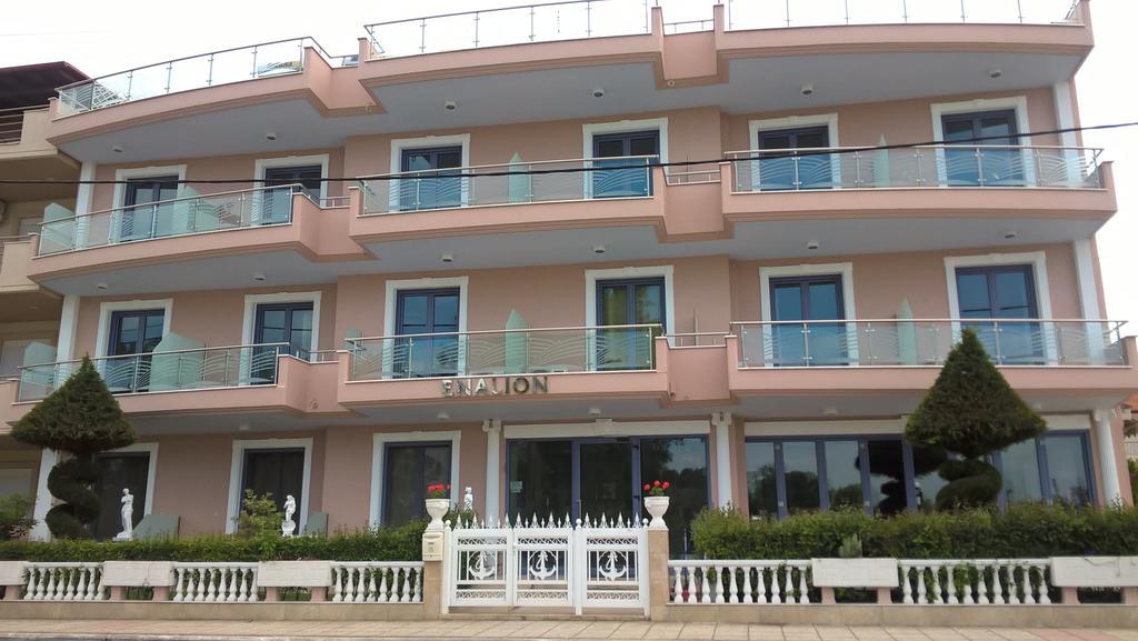 Enalion Aparthotel Olympiakí Aktí Exteriör bild